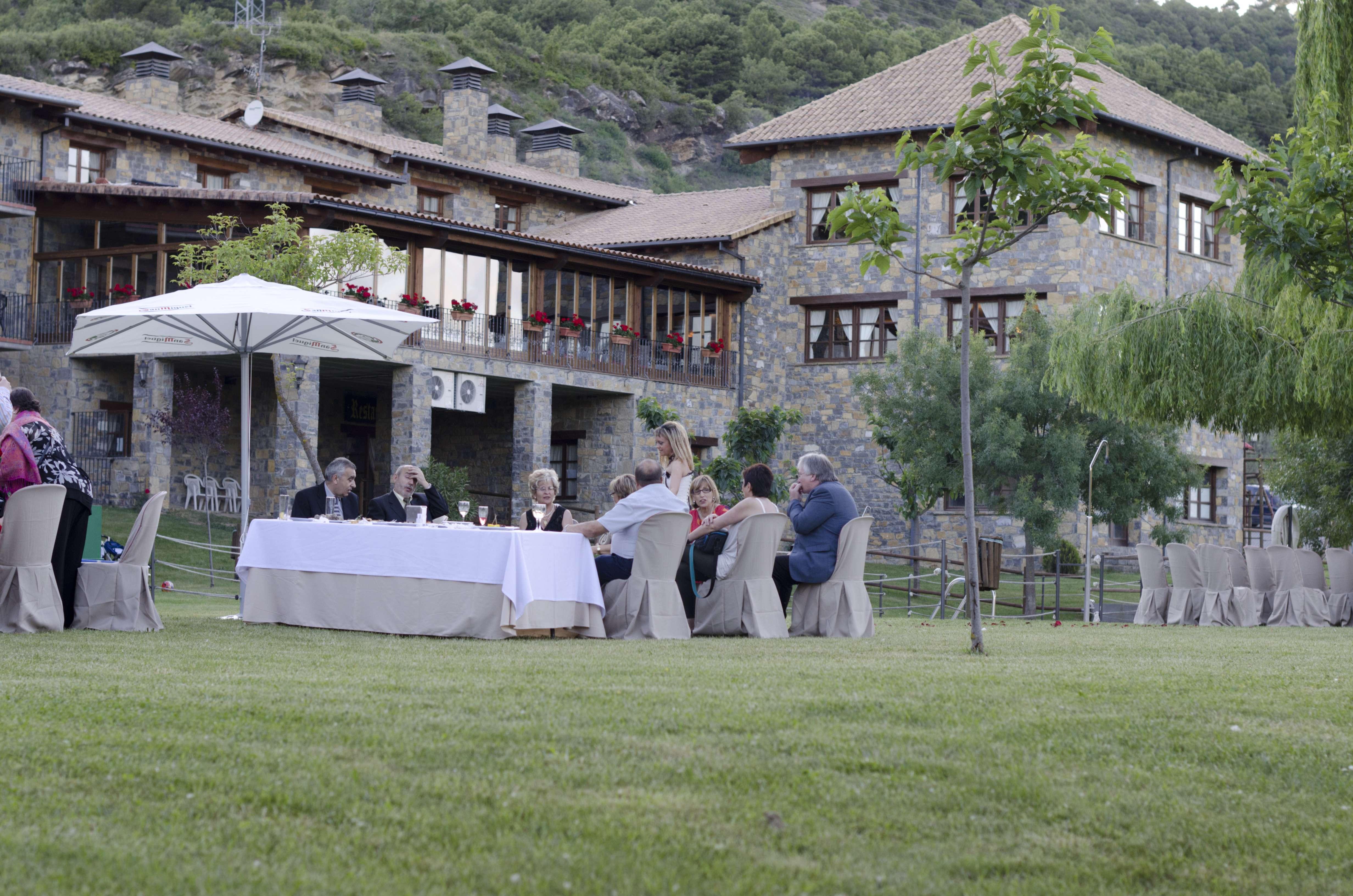 Hotel & Spa Pena Montanesa Ainsa Ngoại thất bức ảnh