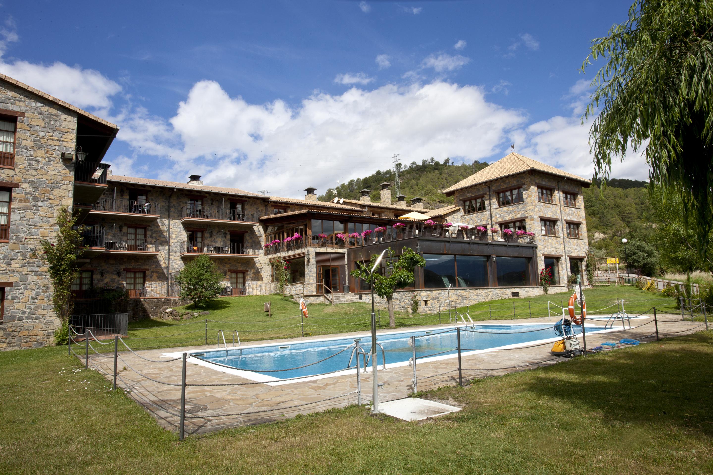 Hotel & Spa Pena Montanesa Ainsa Ngoại thất bức ảnh