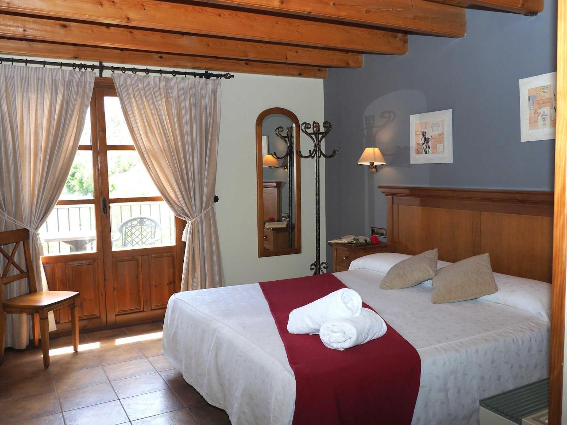 Hotel & Spa Pena Montanesa Ainsa Ngoại thất bức ảnh