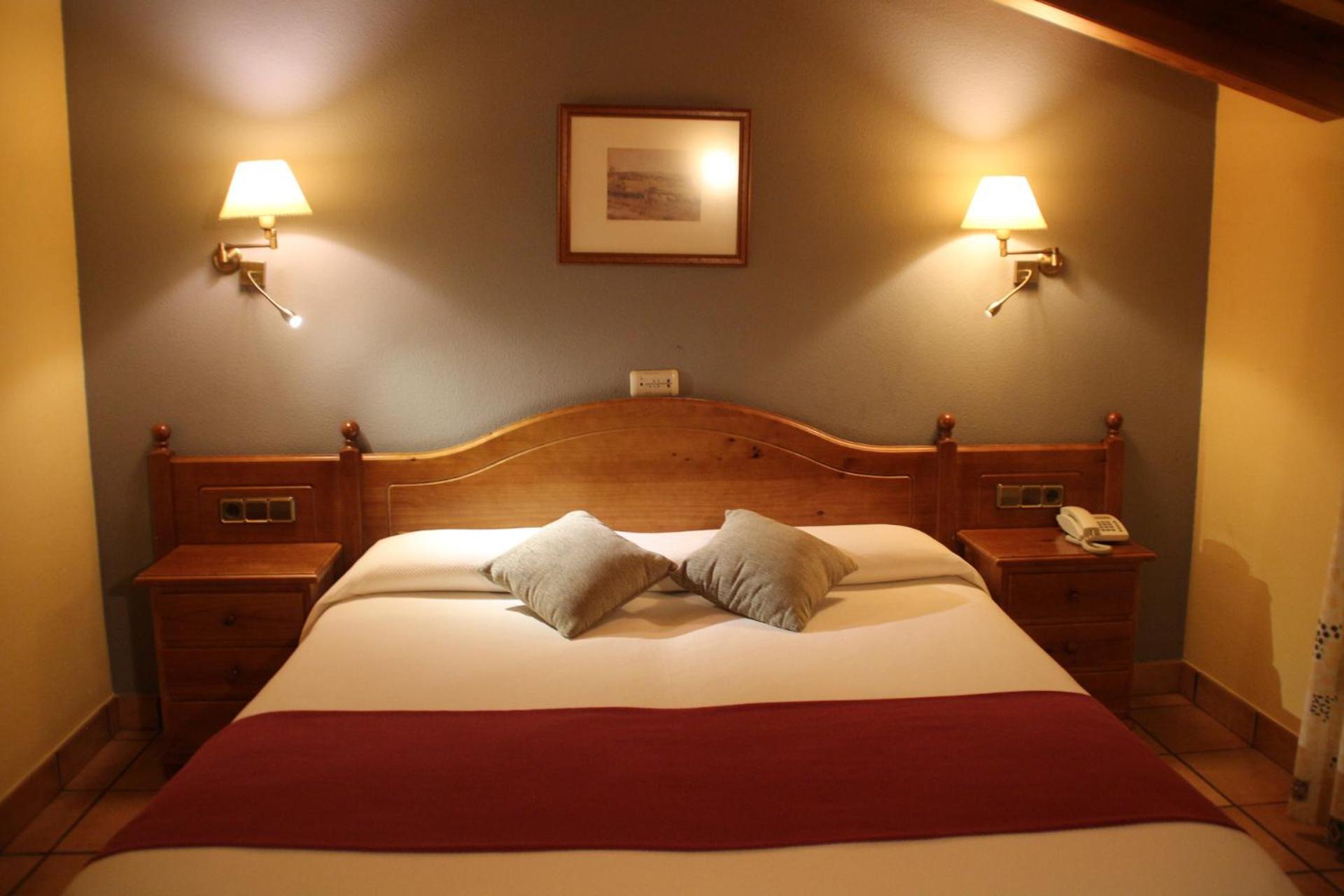 Hotel & Spa Pena Montanesa Ainsa Ngoại thất bức ảnh