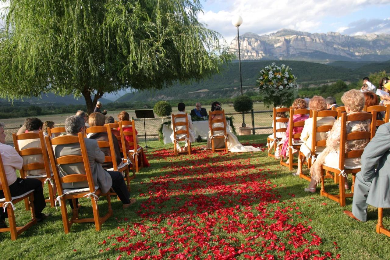 Hotel & Spa Pena Montanesa Ainsa Ngoại thất bức ảnh